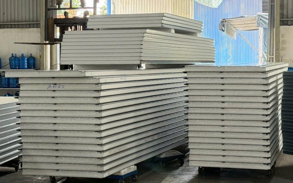 panel tôn xốp tôn mỏng giá rẻ